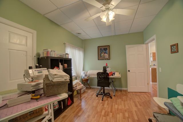 1897 N 2500 East Road, Watseka, IL 60970