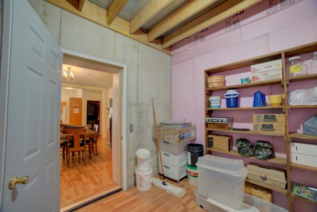 1897 N 2500 East Road, Watseka, IL 60970