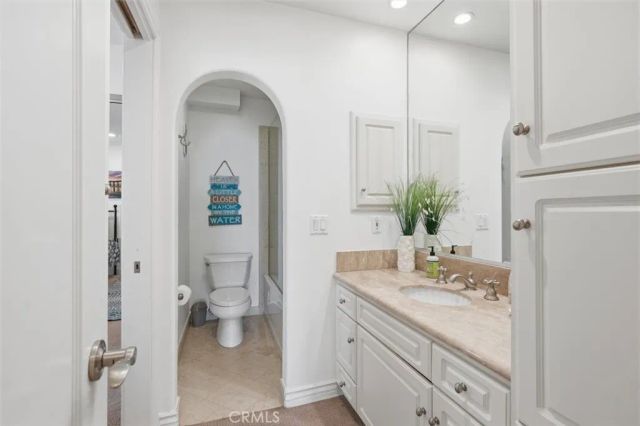 625 Esplanade 9, Redondo Beach, CA 90277