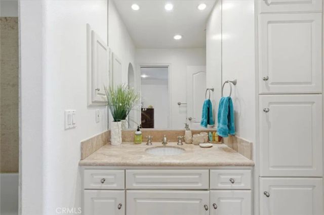 625 Esplanade 9, Redondo Beach, CA 90277