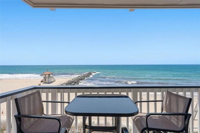 625 Esplanade 9, Redondo Beach, CA 90277