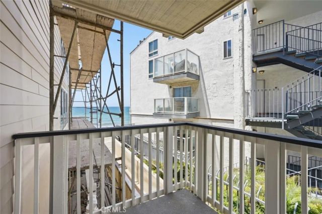 625 Esplanade 9, Redondo Beach, CA 90277