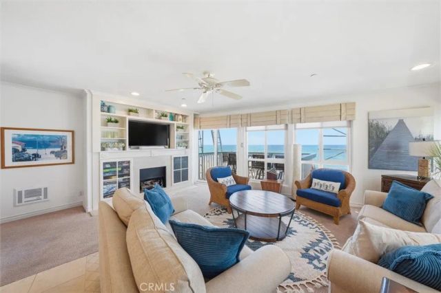 625 Esplanade 9, Redondo Beach, CA 90277