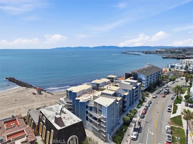 625 Esplanade 9, Redondo Beach, CA 90277