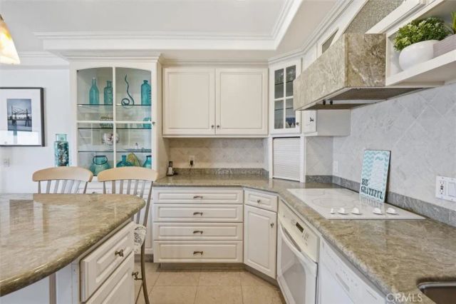 625 Esplanade 9, Redondo Beach, CA 90277