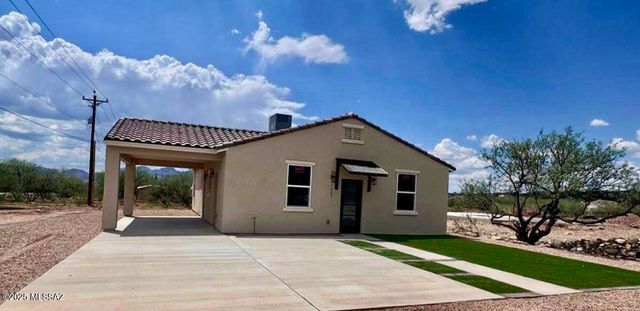 127 Via Venezuela, Rio Rico, AZ 85648