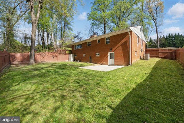 3993 ORANGE ST, Triangle, VA 22172