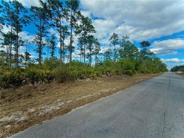 3403 E 9th ST, Lehigh Acres, FL 33972