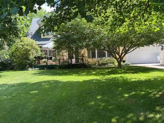 43618 Carla Drive, Paw Paw, MI 49079