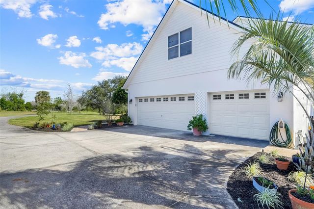 14100 HUNTERS TRACE LANE, Clermont, FL 34715