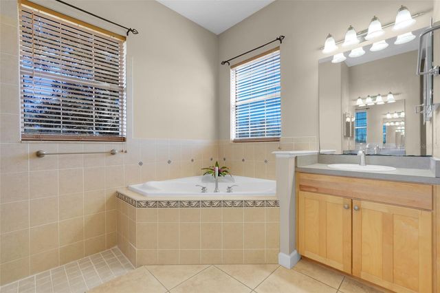 14100 HUNTERS TRACE LANE, Clermont, FL 34715