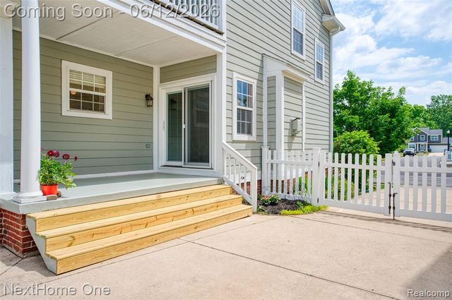 1818 Gilmore Street, Howell, MI 48855