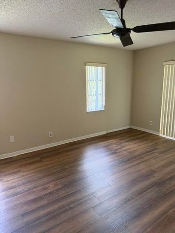 13194 Lucinda Palm Court D, Delray Beach, FL 33484