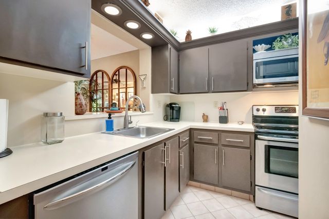 13194 Lucinda Palm Court D, Delray Beach, FL 33484