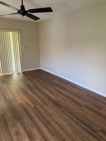 13194 Lucinda Palm Court D, Delray Beach, FL 33484