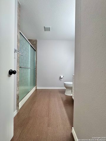 21551 Hyerwood, San Antonio, TX 78259