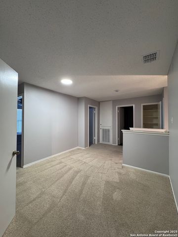 21551 Hyerwood, San Antonio, TX 78259