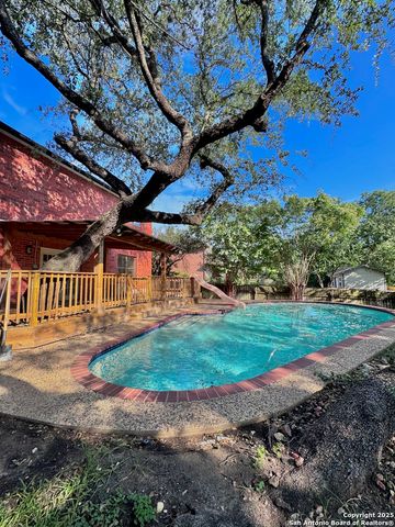 21551 Hyerwood, San Antonio, TX 78259