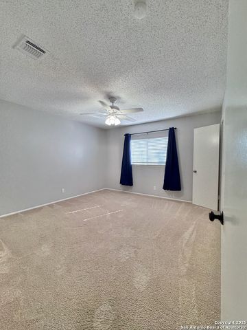 21551 Hyerwood, San Antonio, TX 78259