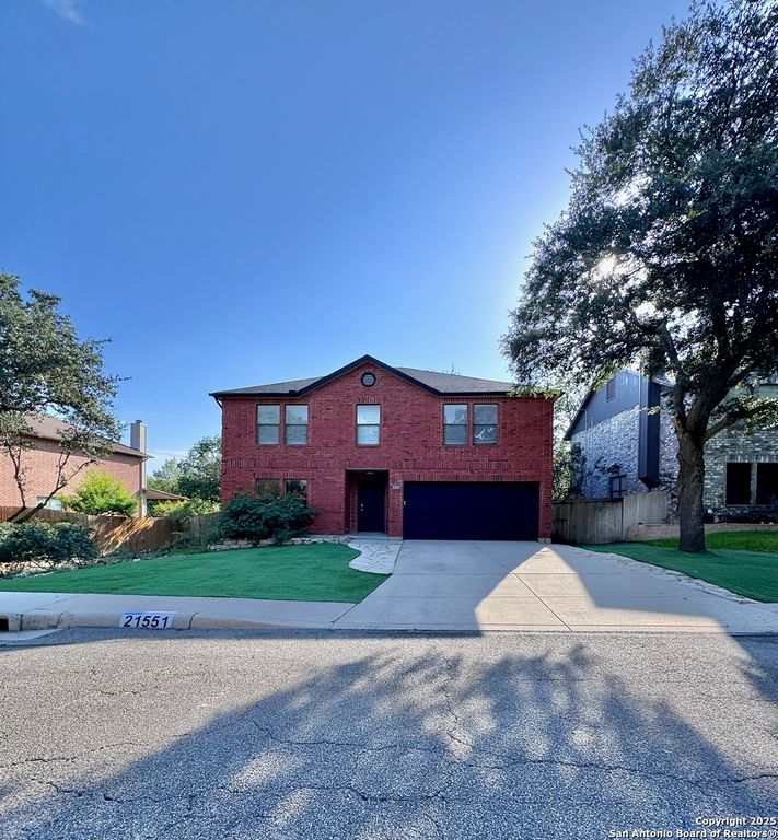 21551 Hyerwood, San Antonio, TX 78259