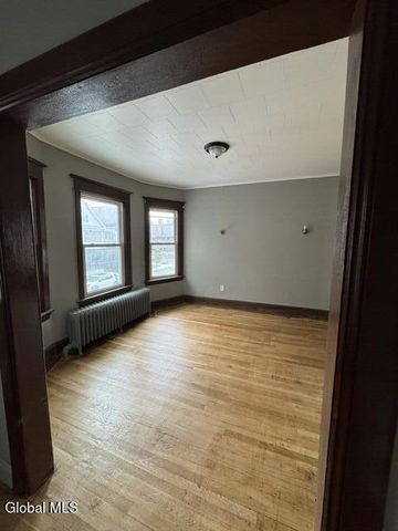 22 Morris Street, Albany, NY 12208
