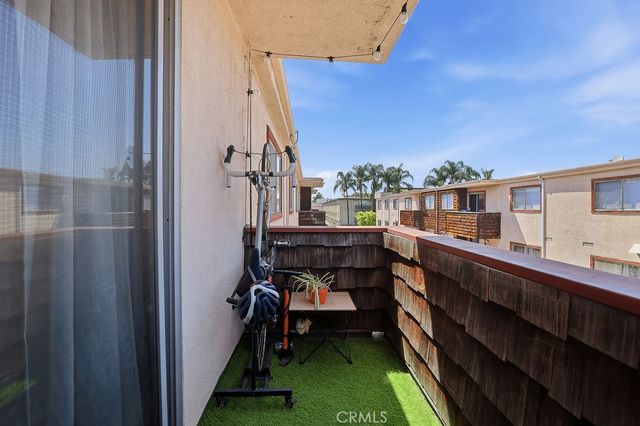 5400 Newcastle Avenue 45, Encino, CA 91316