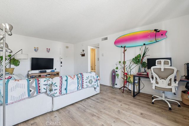5400 Newcastle Avenue 45, Encino, CA 91316