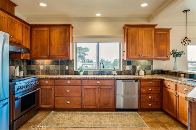 594 Kings, Morro Bay, CA 93442