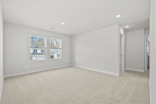 589 Cozy Bluff Road, Spartanburg, SC 29301