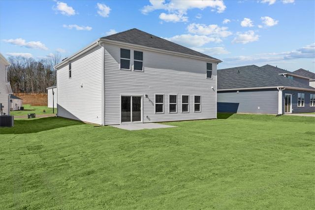 589 Cozy Bluff Road, Spartanburg, SC 29301