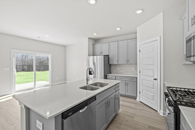 589 Cozy Bluff Road, Spartanburg, SC 29301