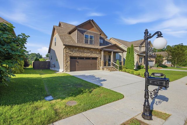8570 Maple Valley Drive, Chattanooga, TN 37421