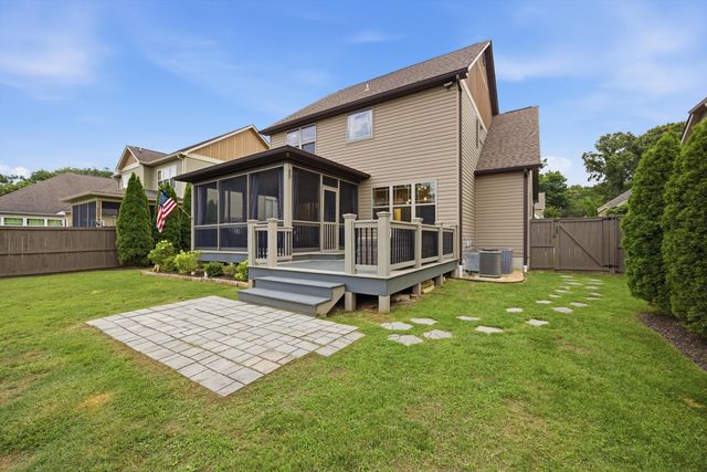8570 Maple Valley Drive, Chattanooga, TN 37421