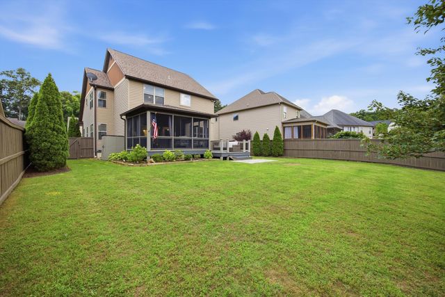 8570 Maple Valley Drive, Chattanooga, TN 37421