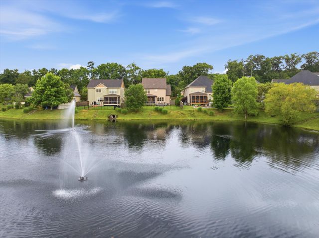 8570 Maple Valley Drive, Chattanooga, TN 37421