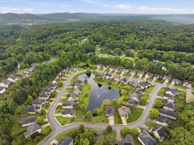 8570 Maple Valley Drive, Chattanooga, TN 37421