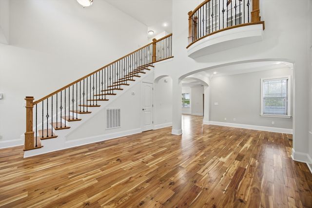 8570 Maple Valley Drive, Chattanooga, TN 37421