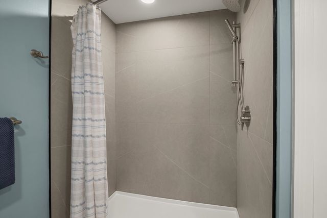 99 Foundry Place 106, Portsmouth, NH 03801