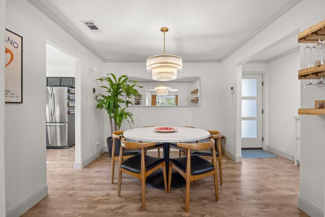 8401 Alabama DR, Austin, TX 78745