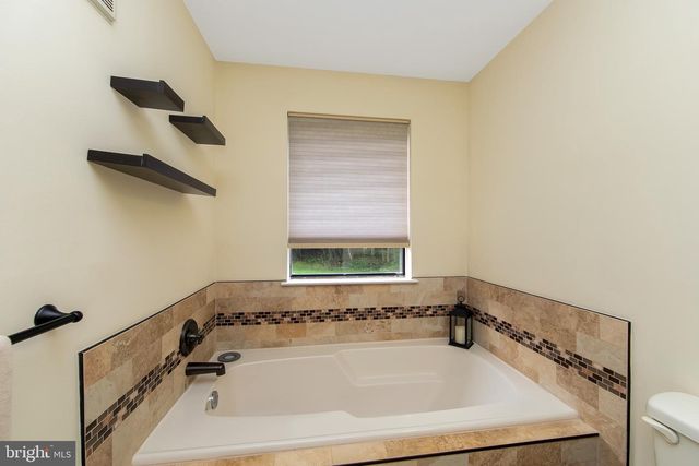 1815 THE WOODS II, Cherry Hill, NJ 08003