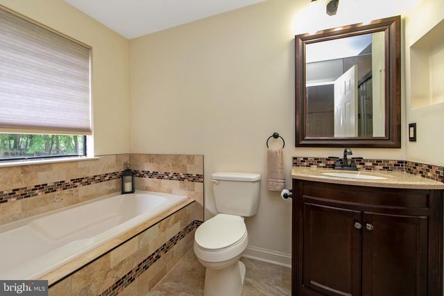 1815 THE WOODS II, Cherry Hill, NJ 08003