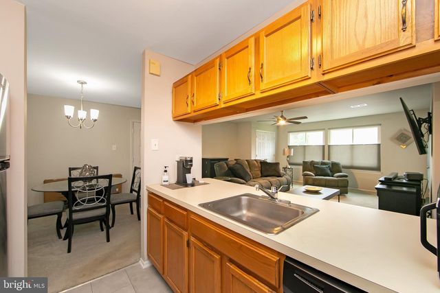 1815 THE WOODS II, Cherry Hill, NJ 08003