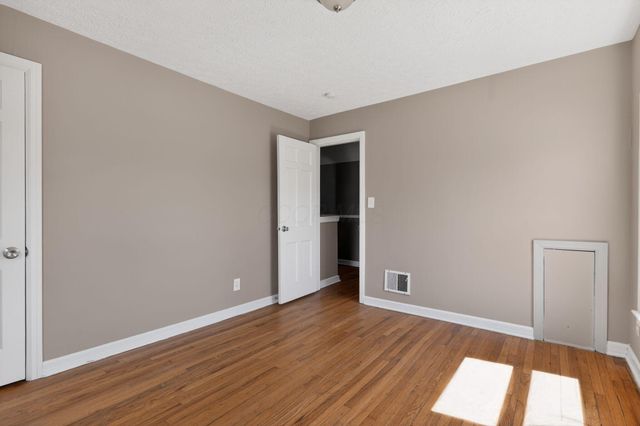 600 S Hampton Road, Columbus, OH 43213