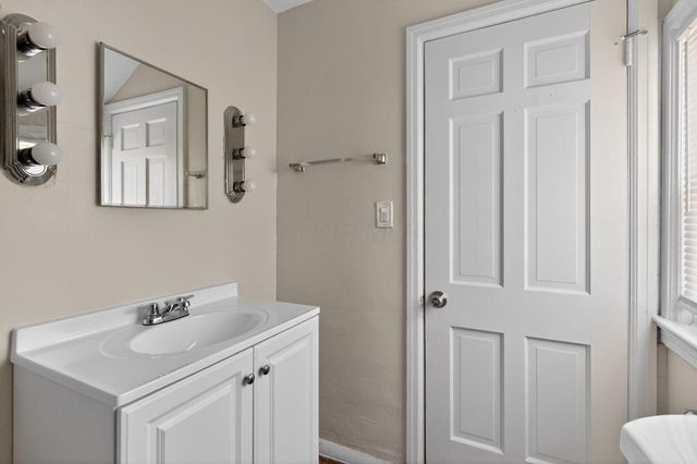 600 S Hampton Road, Columbus, OH 43213