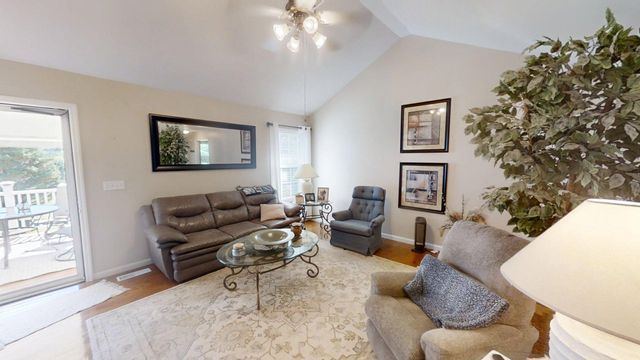 3718 Salem Valley Road, Ringgold, GA 30736