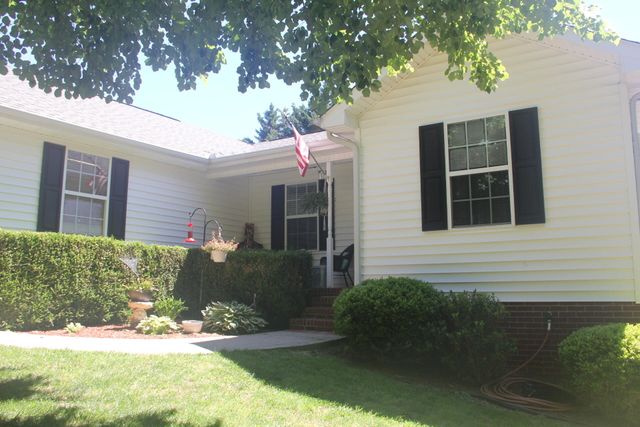 3718 Salem Valley Road, Ringgold, GA 30736
