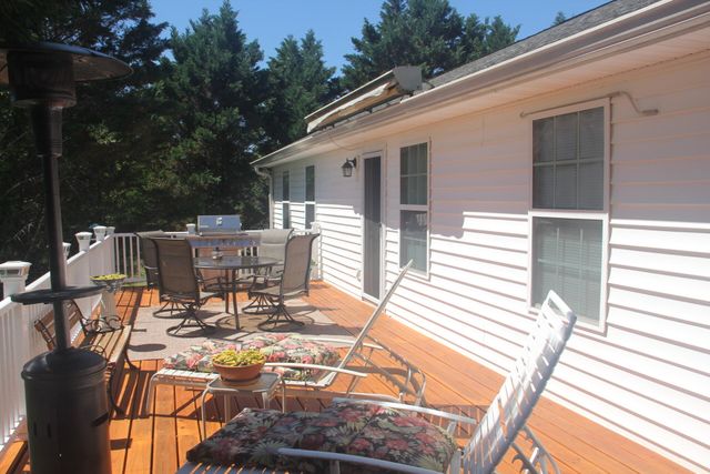 3718 Salem Valley Road, Ringgold, GA 30736