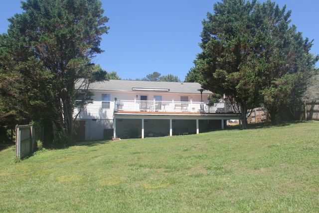 3718 Salem Valley Road, Ringgold, GA 30736