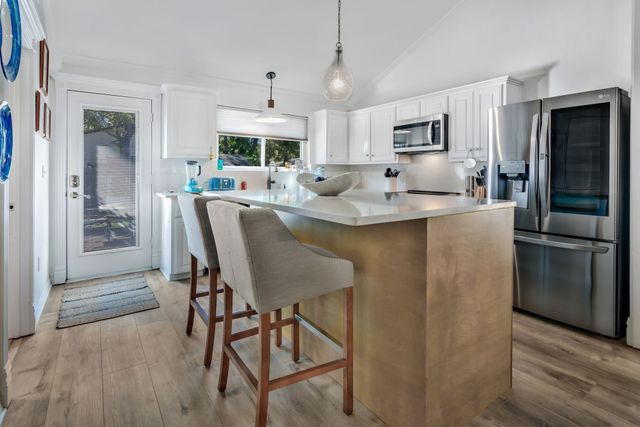 2311 Hummingbird Trail, Grapevine, TX 76051