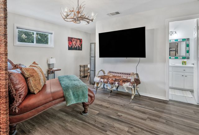 2311 Hummingbird Trail, Grapevine, TX 76051